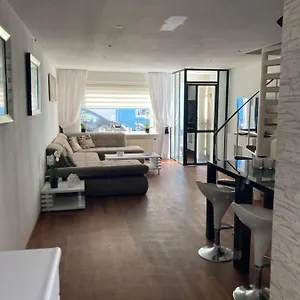  Apartment Beach House Hollywood Niederlande